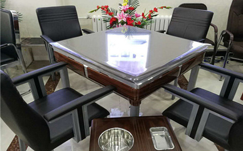 前海街道麻将桌